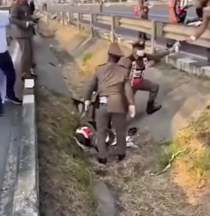 หญิงตั้งครรภ์ 6 เดือน ขับเก๋งเสียหลักพุ่งชนเสาไฟฟ้า เสียชีวิตแล้ว